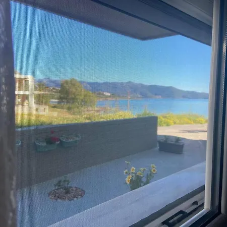 Daire Maria's Modern , Monemvasía