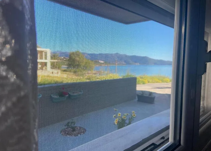 דירה Maria's Modern , מונמבאסיה